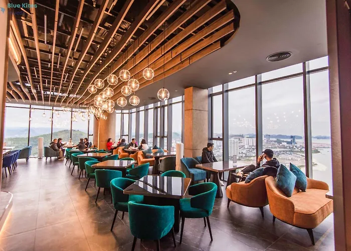 Anstay By A La Carte * Hạ Long